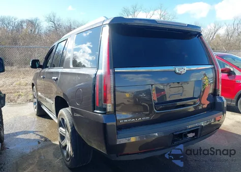 2015 Cadillac Escalade Premium из США, поврежденный, VIN 1GYS3NKJ9FR597344